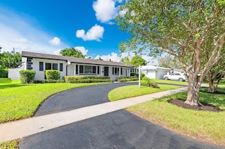 5411 Taylor St, Hollywood, FL 33021