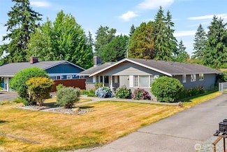 1287 Beach Ave, Marysville, WA 98270