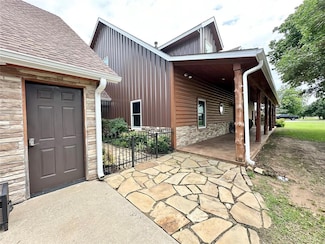 17701 S Rock Creek Rd, Shawnee, OK 74801