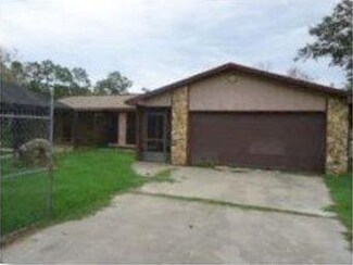 1299 S Us Highway 1, Oak Hill, FL 32759