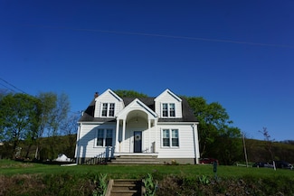 130 Mill Dr, Tamaqua, PA 18252