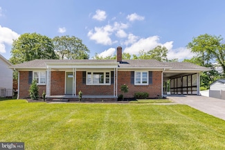 124 Wilkins Dr, Winchester, VA 22602