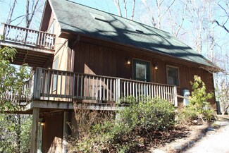 1525 Bell Mountain Rd, Zirconia, NC 28790