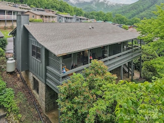 418 Stoney Ridge Loop, Maggie Valley, NC 28751