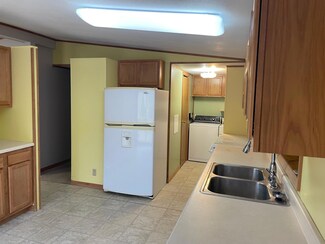 4659 S 1 Rd, Harrietta, MI 49638