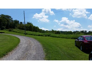 60220 Claysville Rd, Cambridge, OH 43725