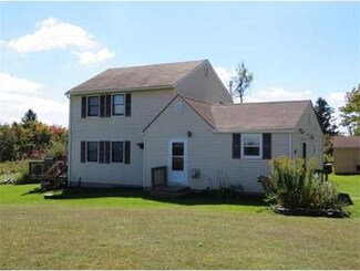 29 South Rd, Hinsdale, MA 01235
