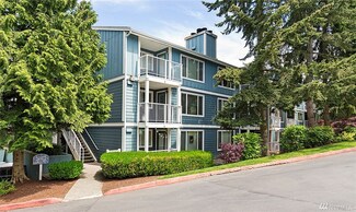 300 N 130th St Unit 2105, Seattle, WA 98133