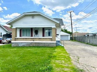 715 W 30th St, Connersville, IN 47331