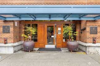 2415 2nd Ave Unit 742, Seattle, WA 98121