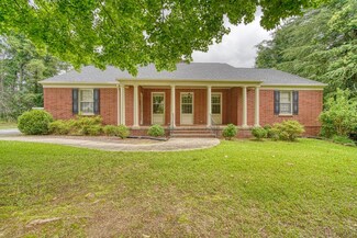 212 Vandiventer Dr, Greer, SC 29650