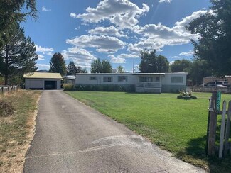 1436 Corey Ln, Hamilton, MT 59840