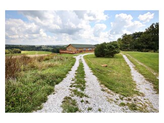 10540 S State Road 37, English, IN 47118