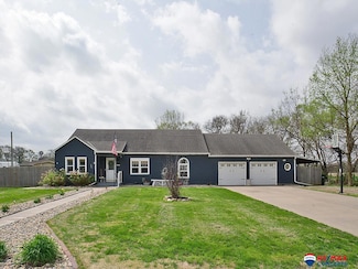 649 W 2nd St, Wahoo, NE 68066