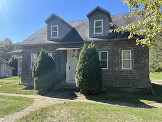 36 Church Ln, East Lyme, CT 06333