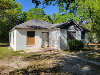 3567 Morgan Dr, Macon, GA 31204