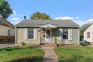 4346 7th St NE, Columbia Heights, MN 55421