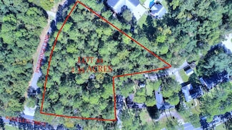 2304 Pineridge Ln, Albany, GA 31707