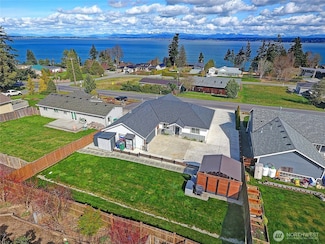 1906 S East Camano Dr, Camano Island, WA 98282