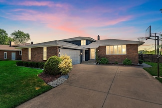 8106 Tapper Ave, Munster, IN 46321