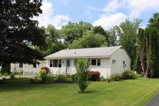 264 Sand Springs Rd, Williamstown, MA 01267