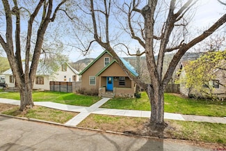 2054 E 2nd Ave, Durango, CO 81301