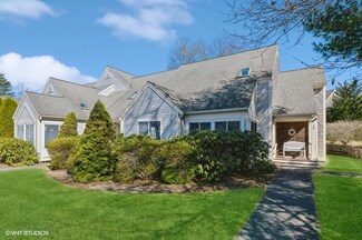 28 Red Cedar Rd, Mashpee, MA 02649