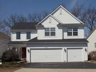 4780 W Pebble Beach Dr, Wadsworth, IL 60083