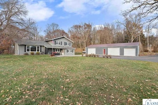 14340 Minnesota 60, Waterville, MN 56096