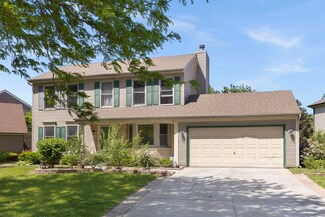 972 Westgate Dr, Aurora, IL 60506