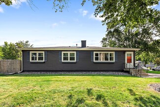 6109 Johnson St, Merrillville, IN 46410
