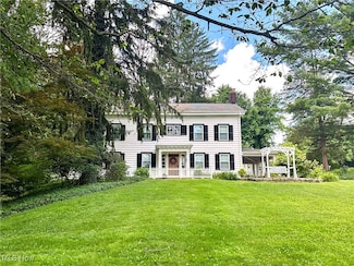 2782 Logan Way, Youngstown, OH 44505