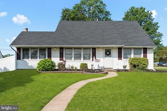 37 Valor Ln, Levittown, PA 19054