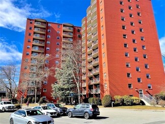 115 W Squantum St Unit 905, Quincy, MA 02171