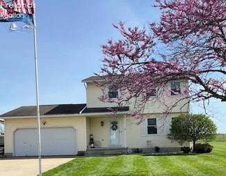 311 W Linden Ave, Gibsonburg, OH 43431