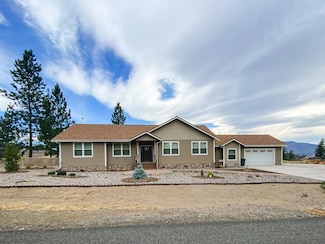 5425 Muskrat Rd, Weed, CA 96094