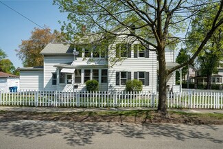 7 Healy St, West Springfield, MA 01089