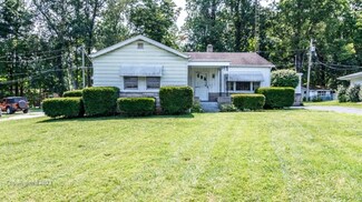 313 West Dr, Connersville, IN 47331