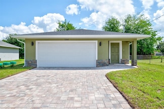 2240 Center St, Sanford, FL 32771