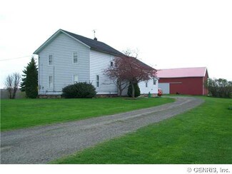8624 Armitage Rd, Lyons, NY 14489