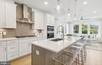 16096 Frederick Rd, Rockville, MD 20850