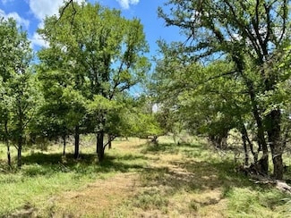 2 County Road 3310, Valley Mills, TX 76689