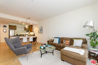 6001 Carlton Way Unit 210, Los Angeles, CA 90028