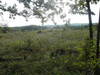 2777 W, Summersville, MO 65571
