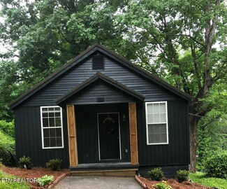 335 Hillcrest Dr, Cumberland Gap, TN 37724