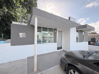 Calle 10 10, Canovanas, PR 00729