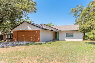 20435 Palmer Rd, Harrah, OK 73045