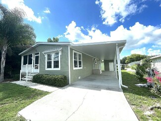 36116 Plum Ave Unit 266, Grand Island, FL 32735