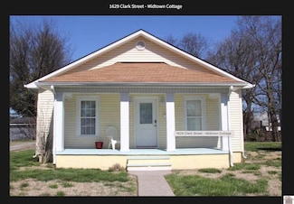 1629 Clark St, Paducah, KY 42003