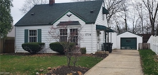 1734 Thornapple Ave, Akron, OH 44301